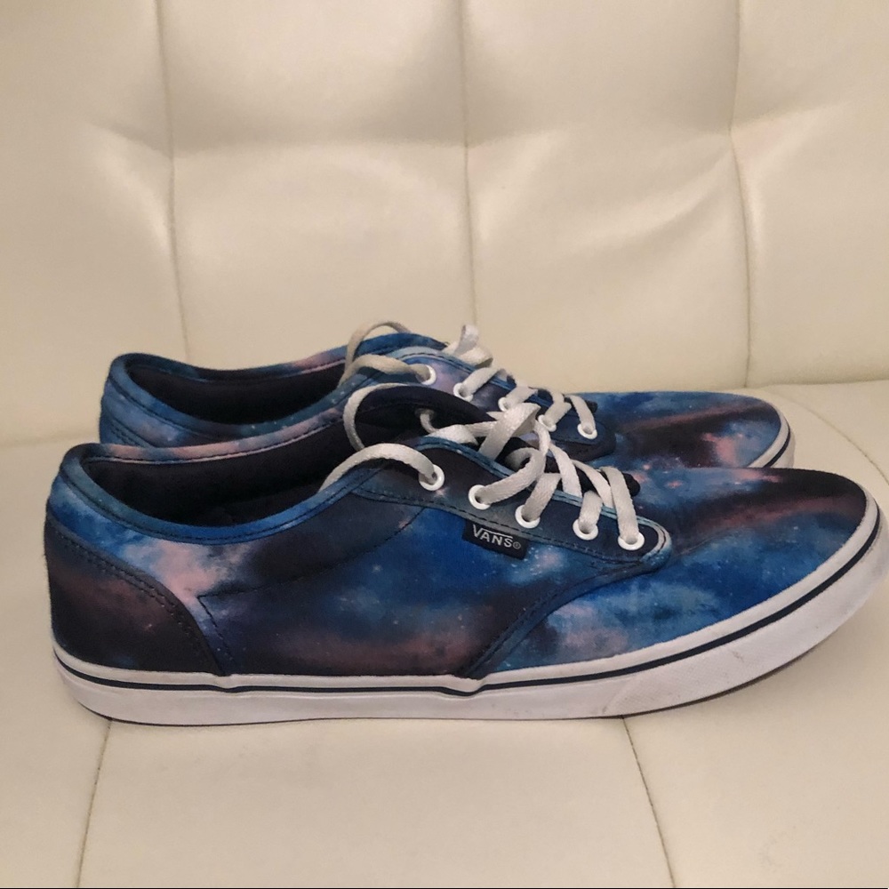 Vans women’s tie dye sneakers size 8.5